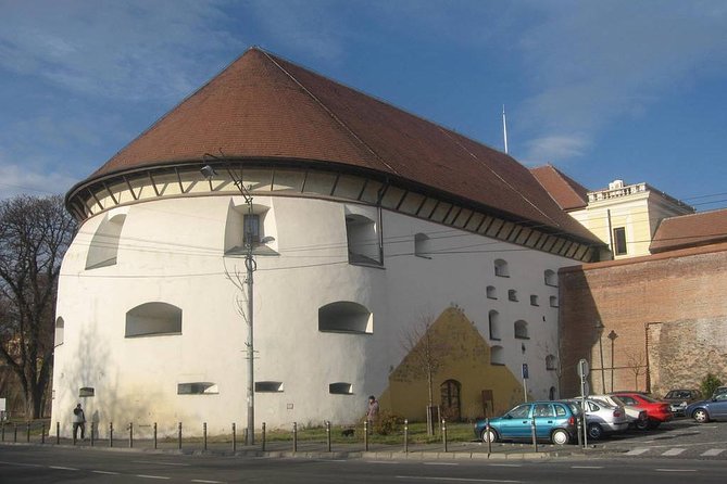 Private 4-Day Tour in Transylvania from Bucharest Hotel Pick-up and Drop off - Day 3: Fagaras Fortress and Sibiu’s Saxon Squares