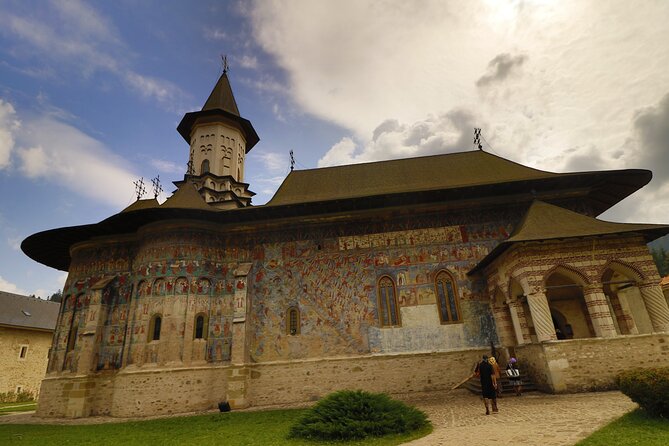 Private 8 Day Romania UNESCO Tour - Day 5: Bucovina painted monasteries, plus black pottery in Marginea