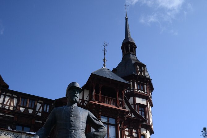 Private Day Tour: Dracula's Castle and Peles Castle - Timing and Comfort: A 9-Hour Day That Still Feels Manageable