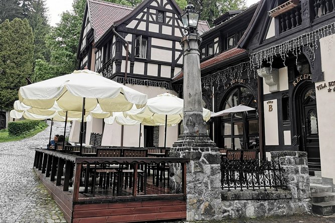 Private Day Tour - Transylvania & Dracula's Castle Through The BackDoor! - Stop 3: Brasov old town walk, medieval monuments, and what you should do with your hour
