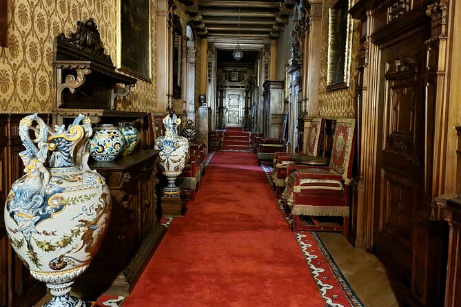 Private Day Trip from Bucharest: Dracula’s Castle, Peles & Brasov - Price and budget math, with admissions and food included in the real cost