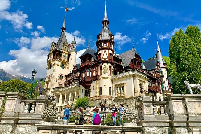 Private Full-day Dracula Castle and Brasov Tour from Bucharest - Timing and what a 10 to 12 hour day means in practice