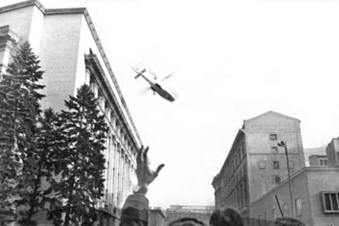 Private Tour -The Last Day of Nicolae Ceaușescu in a Romanian Car - Entering Ceaușescu’s last day from the right seat