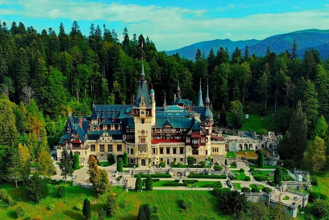 Private tour to Bran Dracula's Castle and Peleș Royal Castle - Bucharest pickup and the value of private transportation