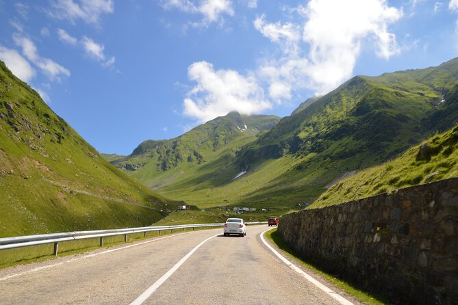 Private Transfagarasan Road Scenic Tour from Bucharest - Vidraru Dam: short stop, big engineering story