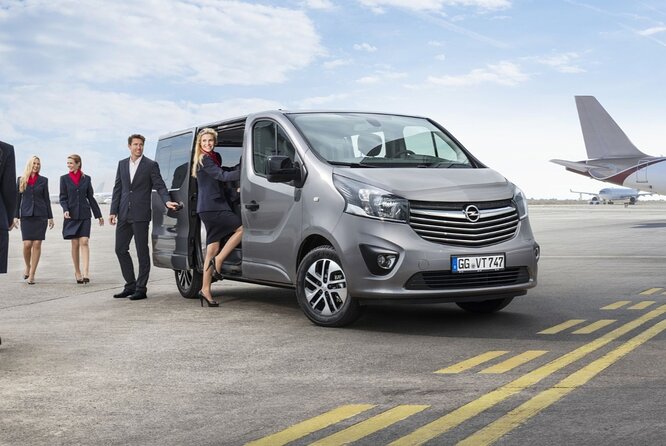 Private transfer Bucharest Henri Coanda Airport - Key things to know before you go