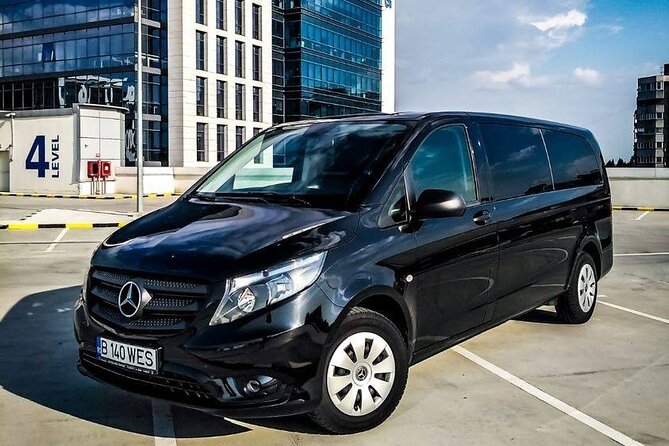 Private transfer Otopeni Airport OTP - Hotels in Bucharest - The Driver Experience, Courtesy and Luggage Help
