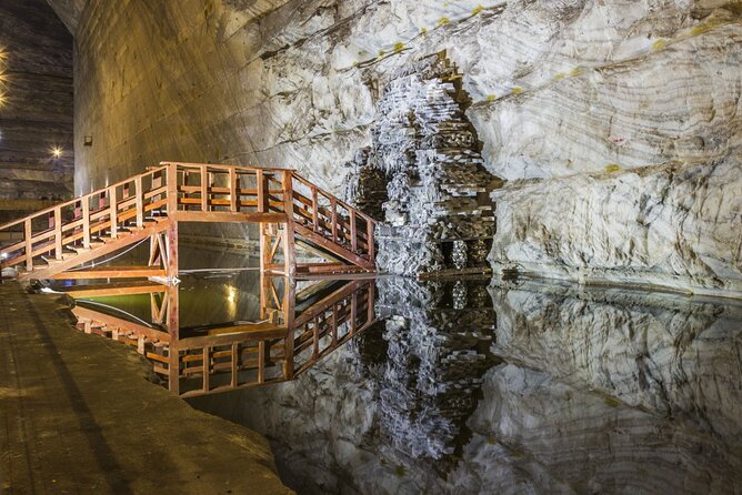 Salt Mine Tour from Bucharest with Entrance Ticket - Getting to Slanic Prahova: the drive that sets the tone