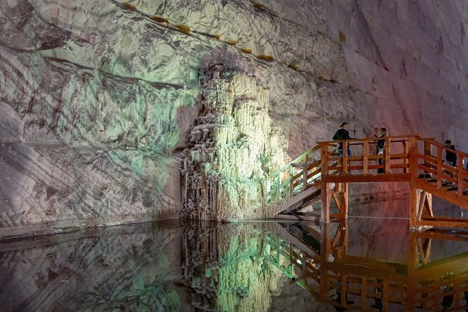 Slanic Salt Mines & Village Charms: Bucharest Day Escape - Parcul Herăstrău: a calm 30 minutes around Lake Herăstrău