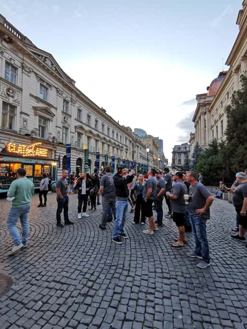 Small group Hop-on Hop-off Bucharest City Tour by minivan - How the hop-on hop-off minivan format fits into 2 hours