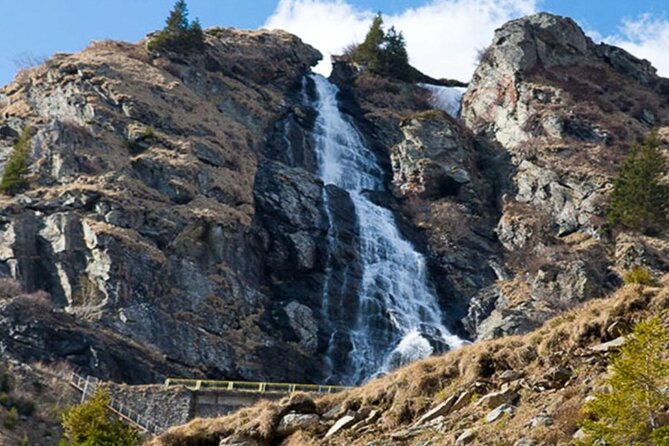 Small group max 7, Transfăgărășan the Top Gear Road - Price and Value: Small Group Comfort at $130.96