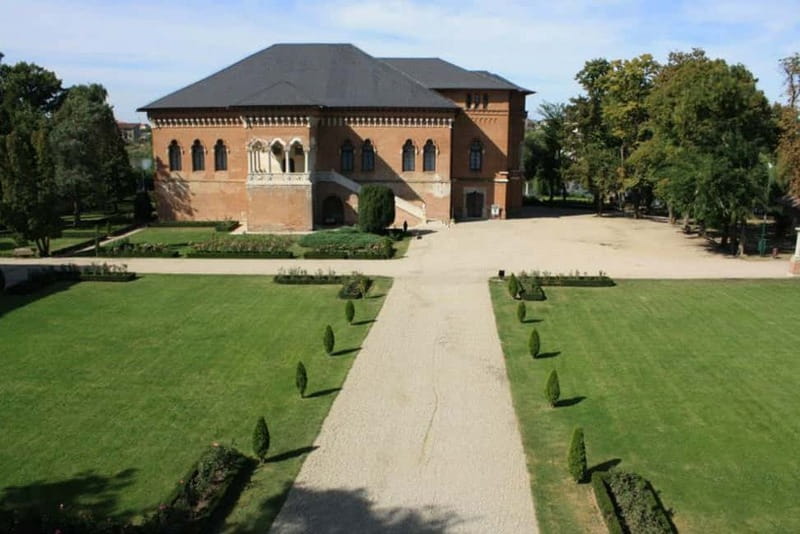 Small Group Tour to Mogosoaia Palace & Snagov Monastery - Snagov Monastery, an island stop built for legends