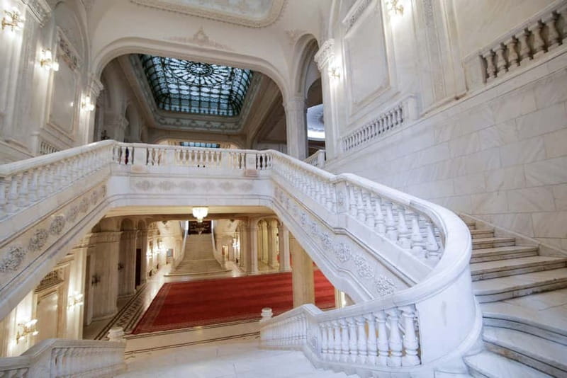 Spanish & Italian guided tour - Palace of Parliament - Key Things That Make This Tour Worth Your Time