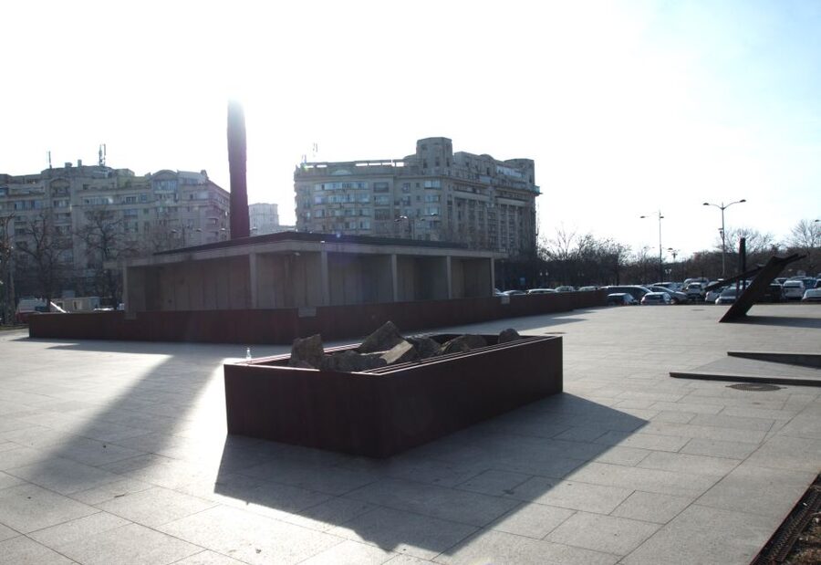 The Jewish heritage of Bucharest - half day walking tour - Teatrul Evreiesc de Stat and Laude-Reut: culture beyond worship