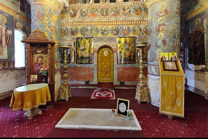 The Real Dracula's Castle in Targoviste, Winery and Dracula' Tomb - Stop 3: Chindia Park on the old Royal Garden site