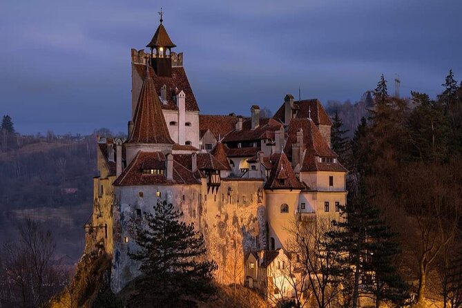Transfer Bucharest -Brasov with Targoviste and Bran Castle visits - Peles Castle Line-Skip: Beauty Without the Waiting Game