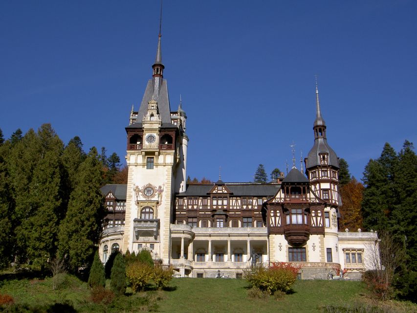 Transylvania: Cultural Full-Day Trip by Minivan - Bran Castle and the Dracula link, with smart crowd handling