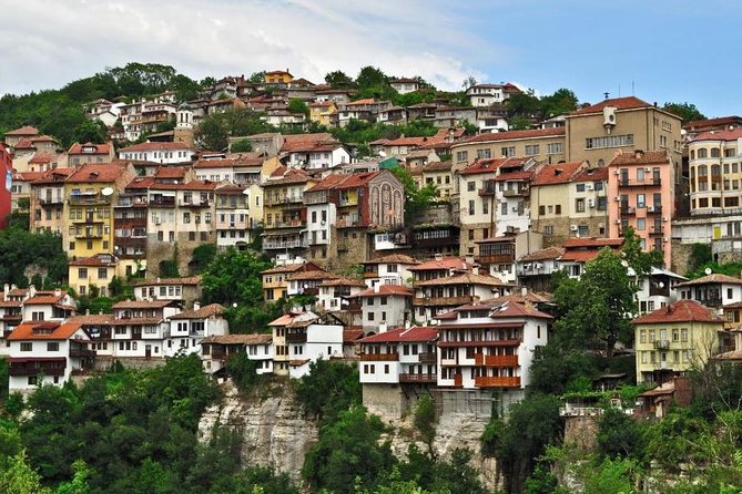 Veliko Tarnovo and Medieval Bulgaria Private Day Trip from Bucharest - Border crossing and timing: the one variable you cannot control
