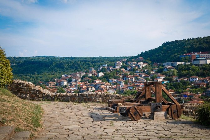 Visit Bulgaria - Veliko Tarnovo Medieval Fortress - Private tour from Bucharest - Tsarevets Fortress: the medieval core and the best payoff views