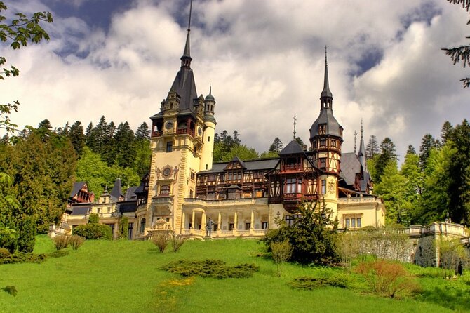 Vlad the Impaler Royal Court from Târgoviște, Peleș Castle and Dracula grave - Time on the Road: How the Long Day Fits Together