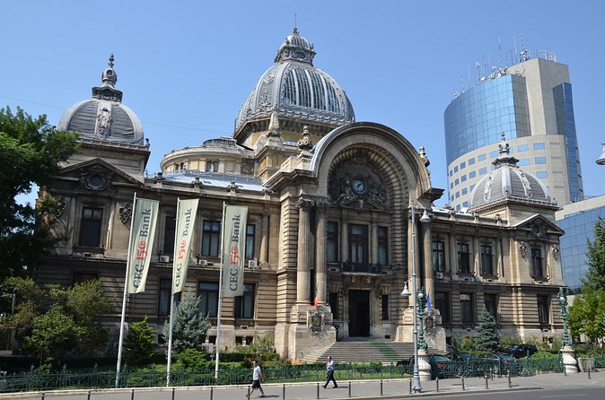 Walking tour of Bucharest - Price and pacing: why $24.19 can be a good value