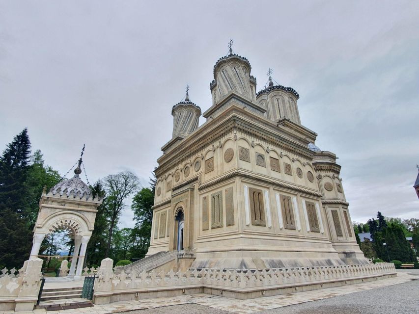 Wild Bears and Dracula Private Day Tour - Curtea de Argeș Monastery: kings, stone, and the story around Agnes